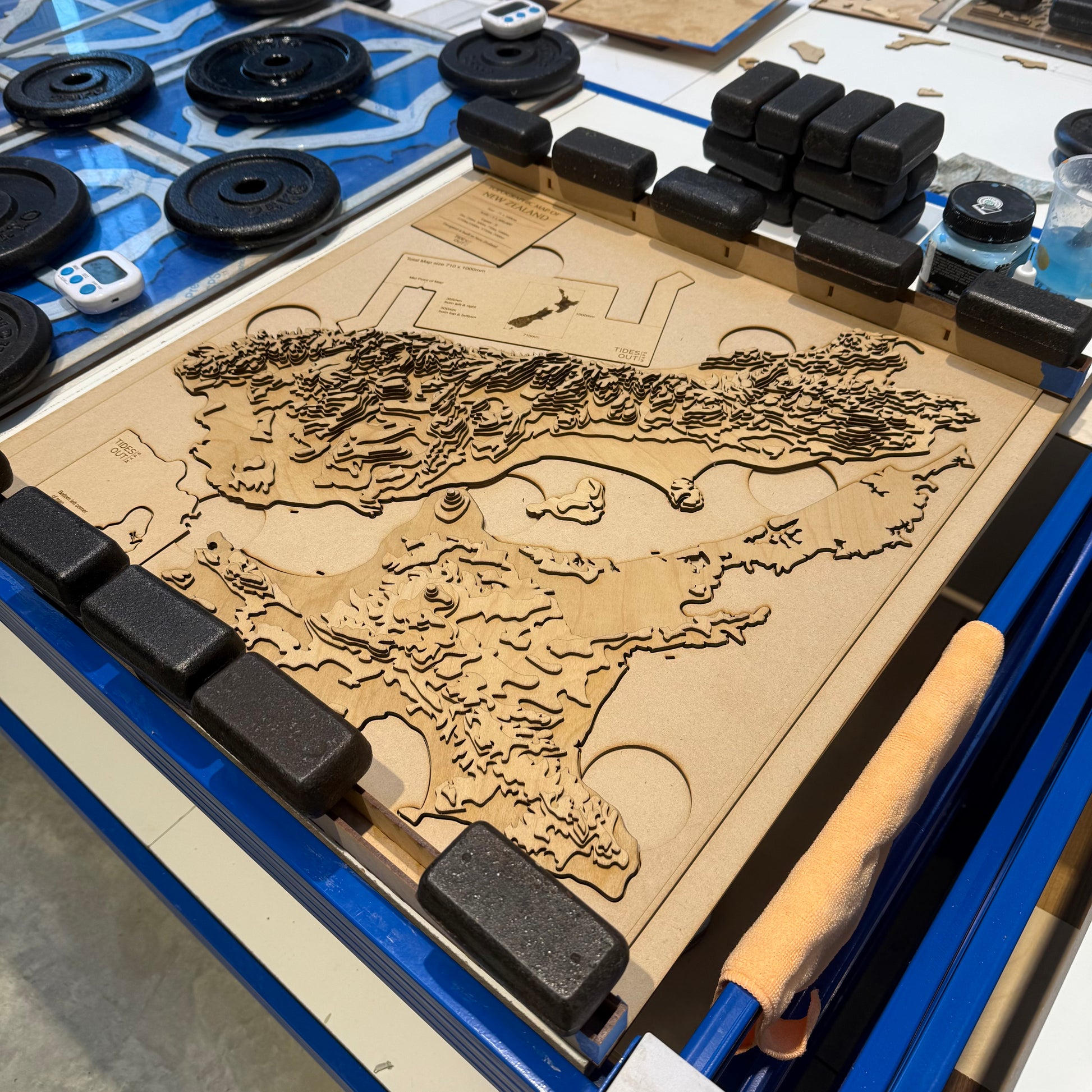 New Zealand Topographic Map | Large - packaging